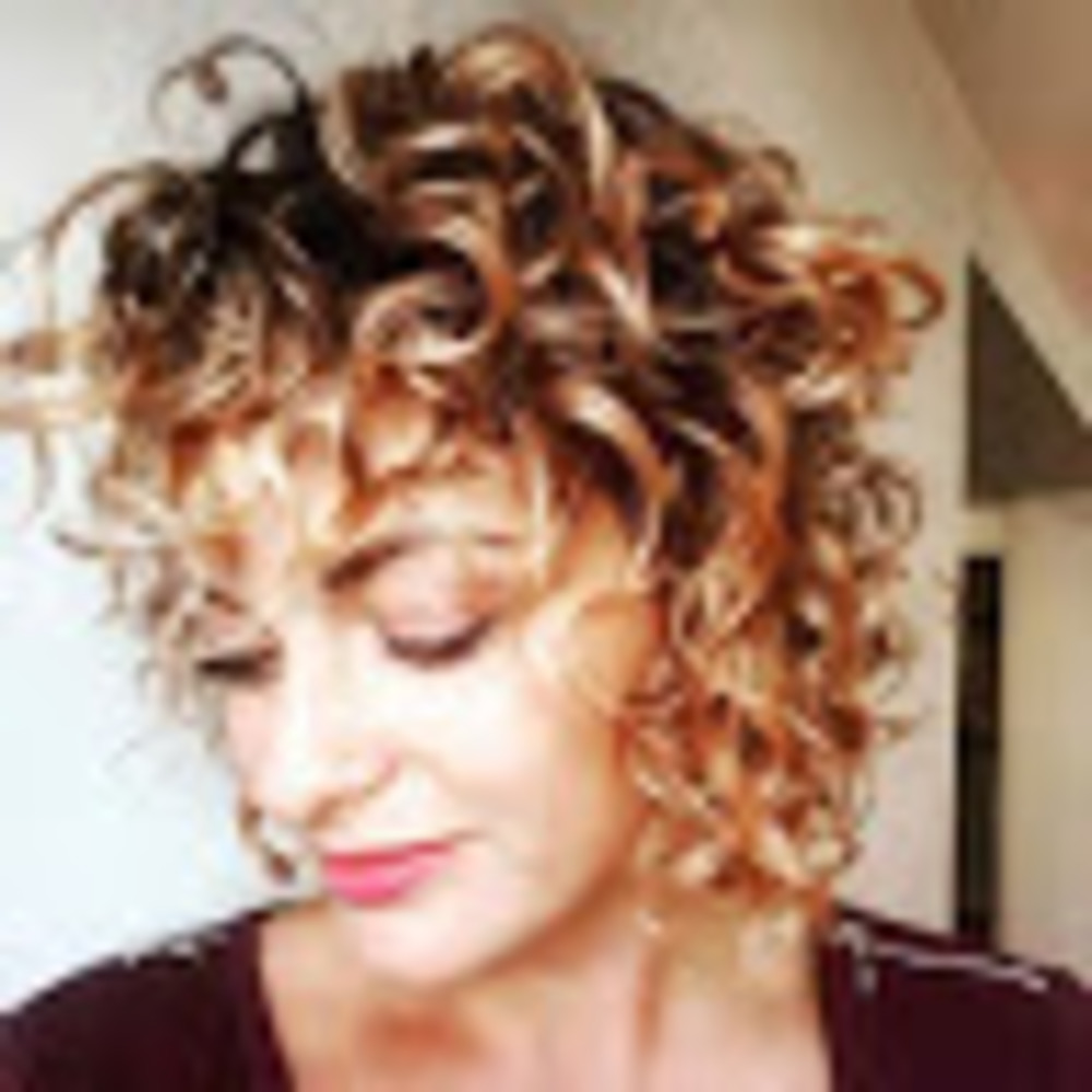 Meet your Posher, Alexandra